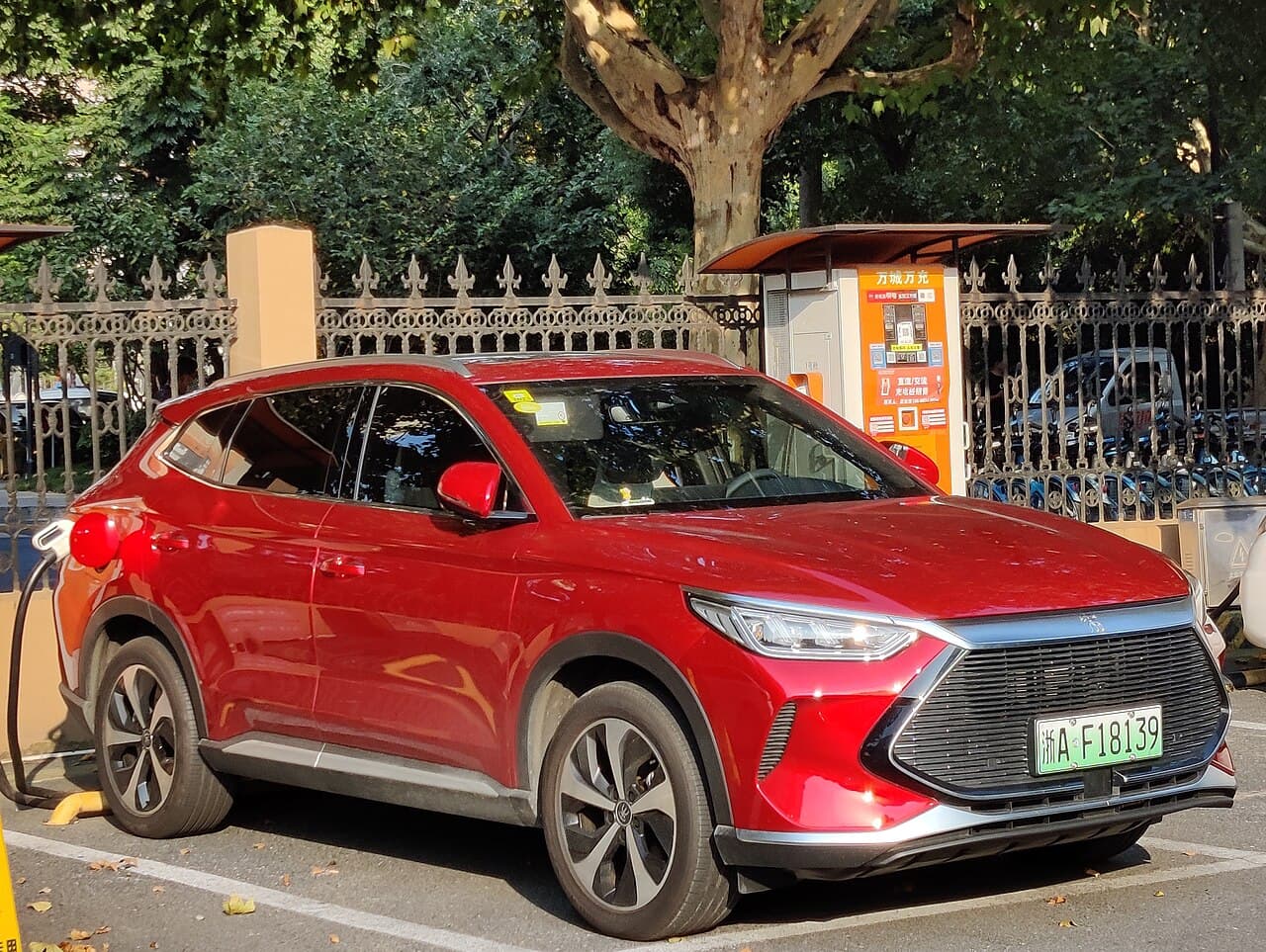 BYD Song Plus EV 2023 — 100 % électrique